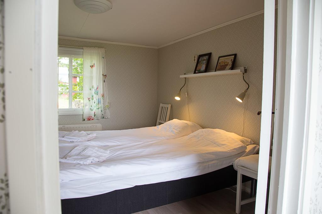 Hotel Lantluft Gullholma Zimmer foto